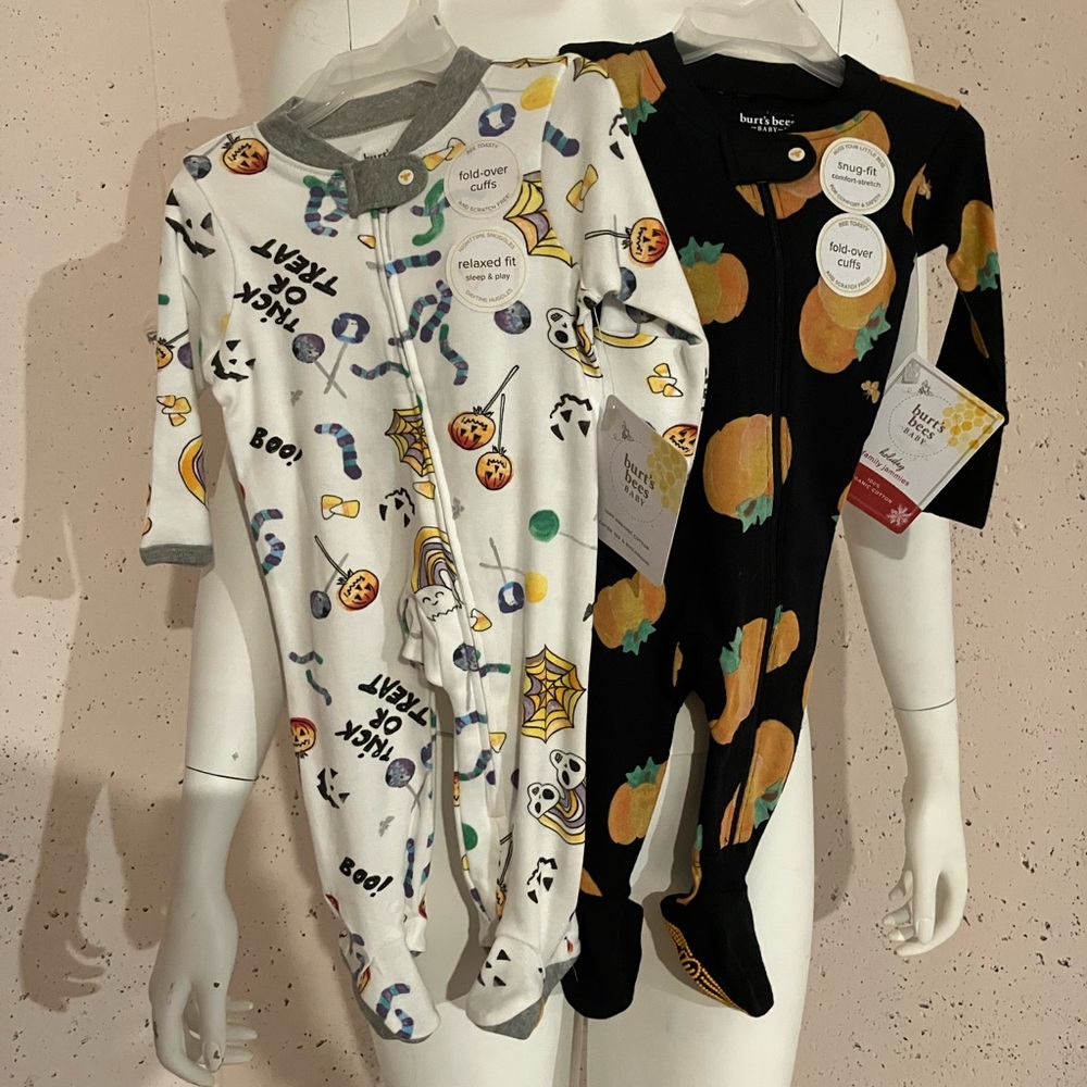 Burt's Bees Casual White and Black Relaxed-Fit footie pajamas PRICE FIRM